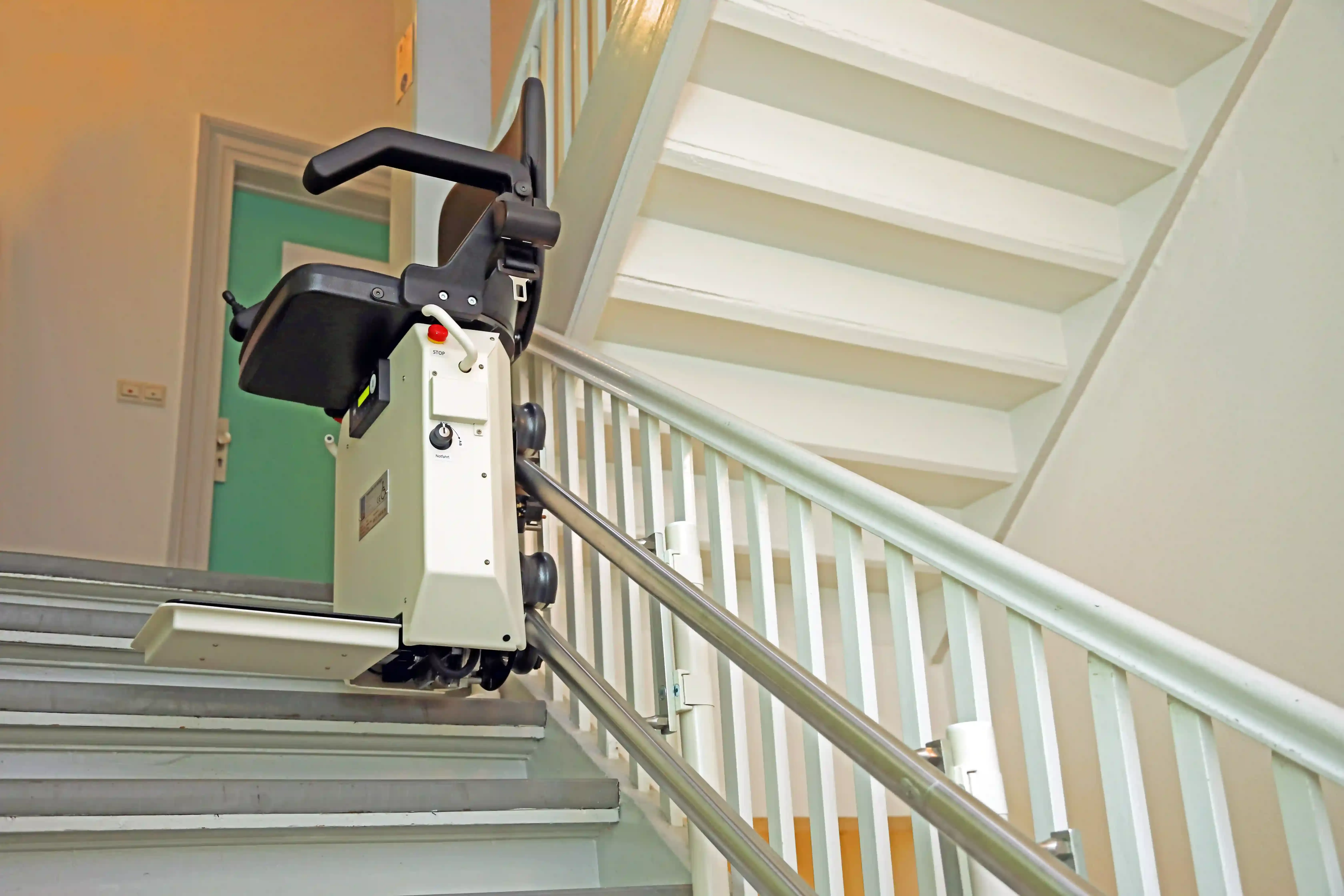 Image monte escalier 5 service monte escalier