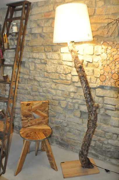 Image de L'étinc'elle luminaires et meubles bois en Moselle