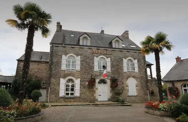 Service Monte Escalier Monte-escalier Bourg-des-Comptes