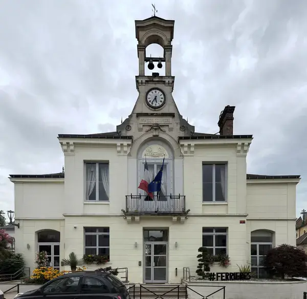 Service Monte Escalier Monte-escalier Ferrières-en-Brie
