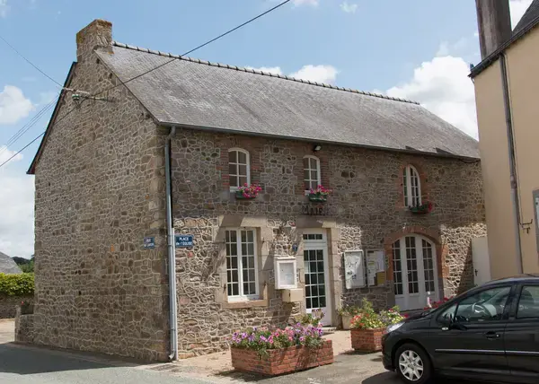 Service Monte Escalier Monte-escalier Gesnes