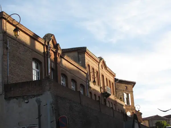 Service Monte Escalier Monte-escalier Nailloux